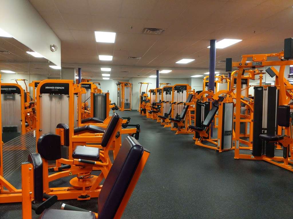 Giant Fitness | 834 N Black Horse Pike, Blackwood, NJ 08012, USA | Phone: (856) 437-9437