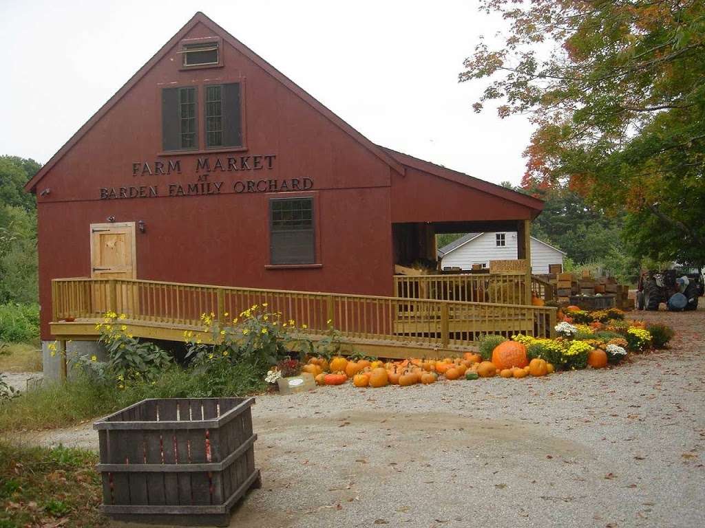 Barden Family Orchard | 56 Elmdale Rd, North Scituate, RI 02857, USA | Phone: (401) 934-1413