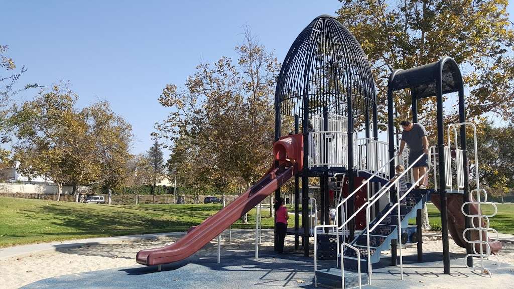 Tierra Rejada Park | 11900 Mountain Trail St, Moorpark, CA 93021, USA