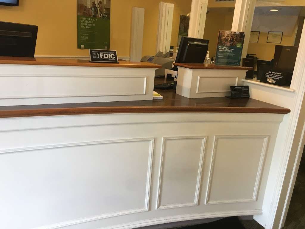 Union Savings Bank | 26 North St, Roxbury, CT 06783, USA | Phone: (860) 350-3199