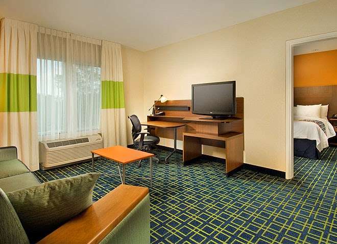 Fairfield Inn & Suites by Marriott Baltimore BWI Airport | 1020 Andover Rd, Linthicum Heights, MD 21090, USA | Phone: (410) 691-1001