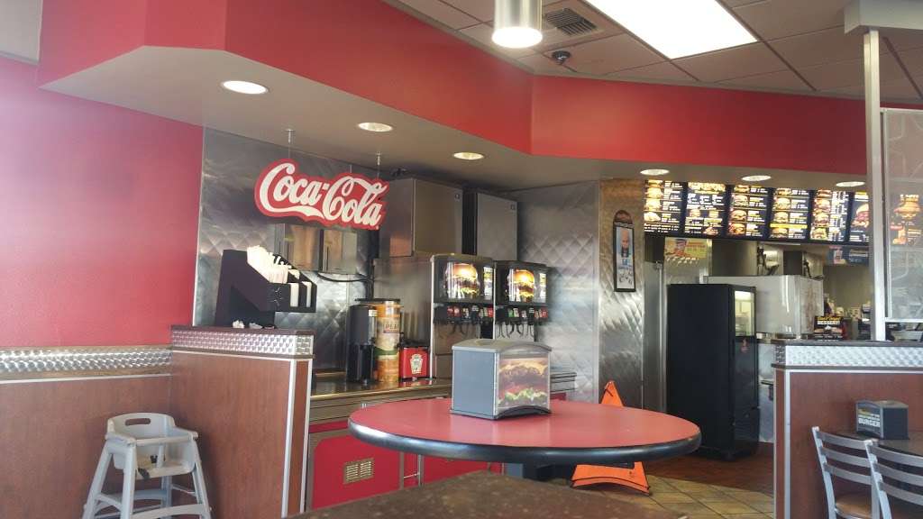 Carls Jr./Green Burrito | 8271 Warner Ave, Huntington Beach, CA 92647 | Phone: (714) 848-1206