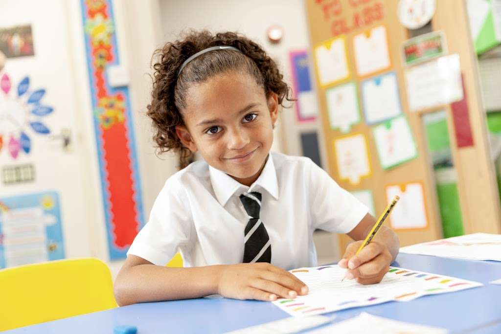 Downsend Pre-Prep School, Leatherhead | 13 Epsom Rd, Leatherhead KT22 8ST, UK | Phone: 01372 385437