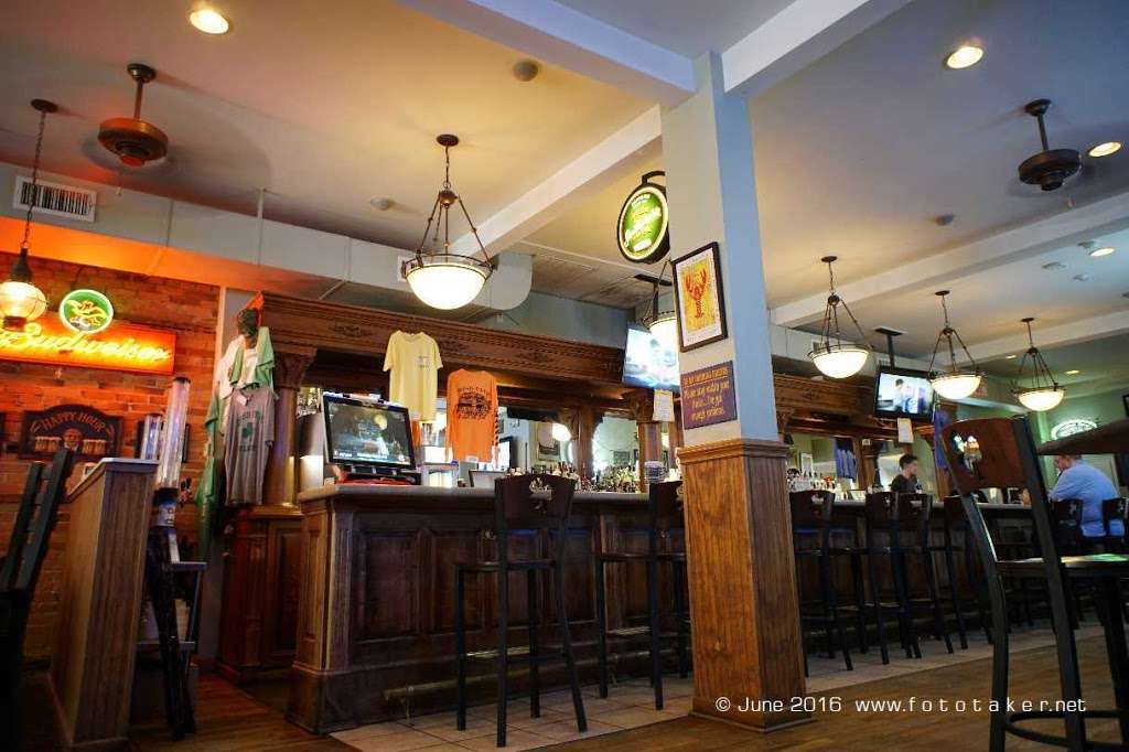 Irish Eyes Pub & Restaurant | 105 Union St, Milton, DE 19968 | Phone: (302) 684-8889