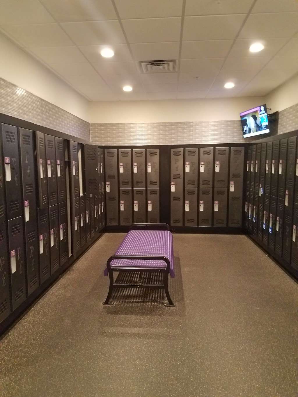 Planet Fitness | 4135 Chicago Ave Ste 190, Riverside, CA 92507, USA | Phone: (951) 779-2977