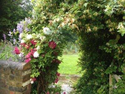 Spellbrook Farm B & B | London Road, Spellbrook CM23 4AX, UK | Phone: 07973 340831