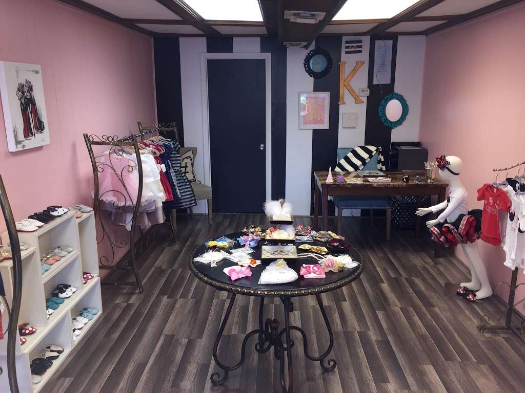 Karapouz Kidz Boutique | 137 Main St, Chester, NY 10918, USA | Phone: (845) 300-2190