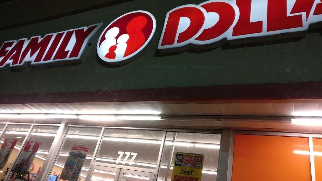 Family Dollar | 777 N Rancho Dr, Las Vegas, NV 89106, USA | Phone: (702) 631-0580