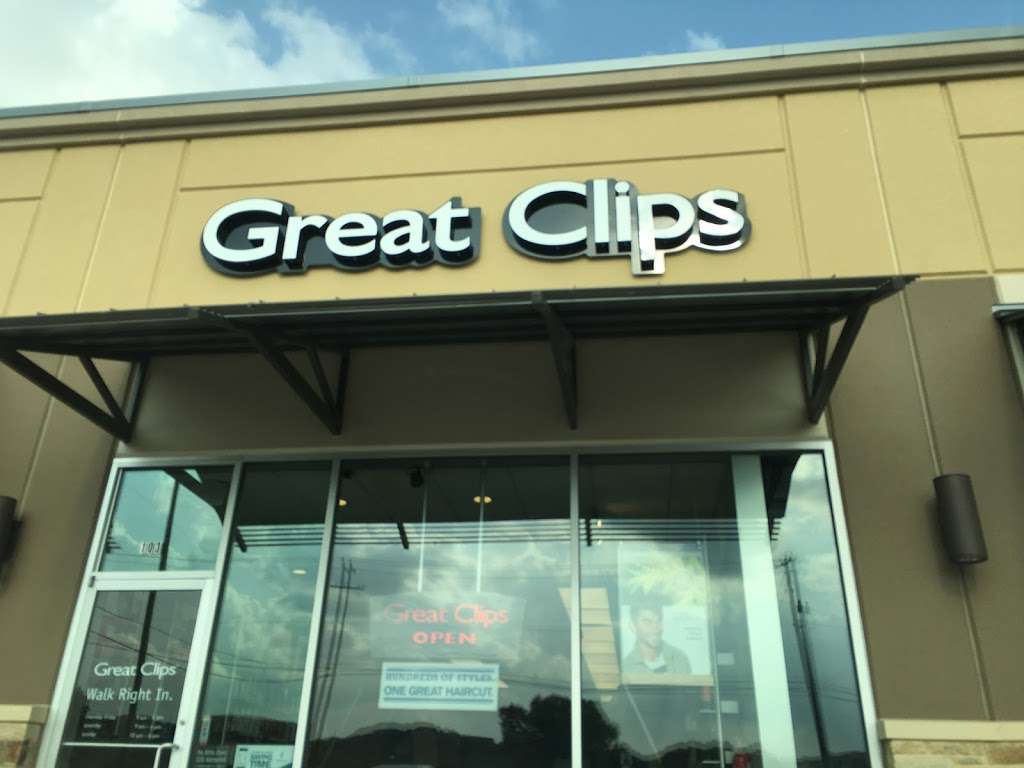 Great Clips | 18010 Bulverde Rd Ste 103, San Antonio, TX 78259, USA | Phone: (210) 664-0919