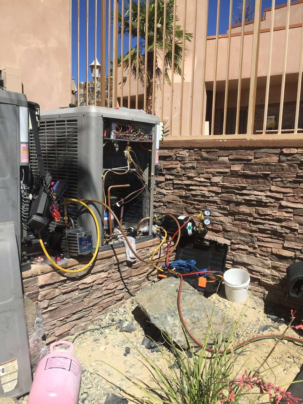 Total Comfort Solutions Heating And Air Conditioning | 2171 Ruby Dr, Barstow, CA 92311, USA | Phone: (760) 590-2959