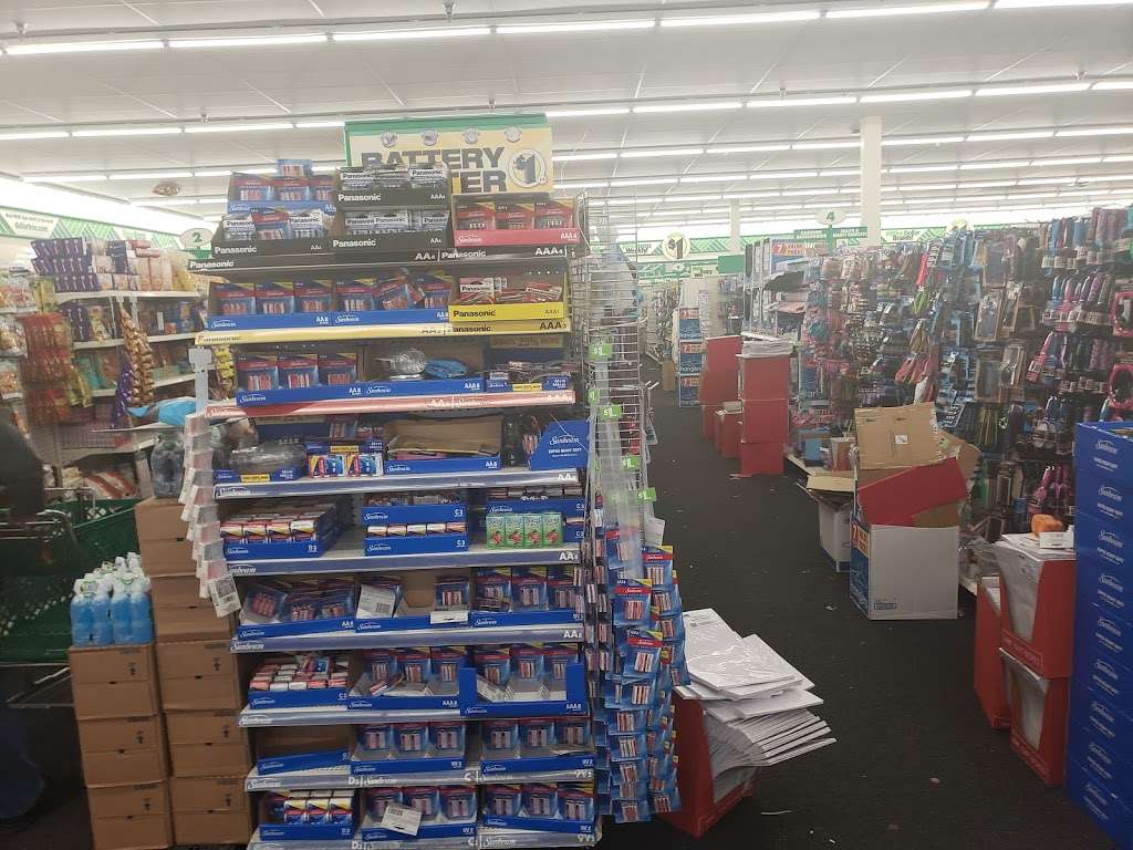 Dollar General | 7417 W 10th St, Indianapolis, IN 46214 | Phone: (317) 271-2223