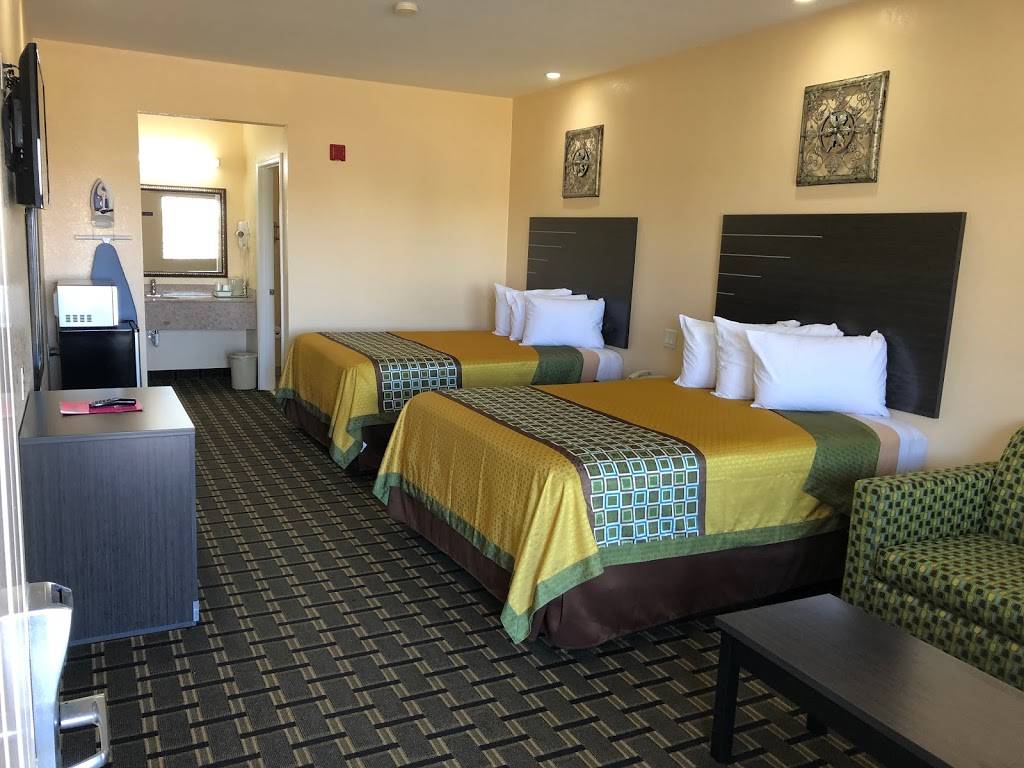 HomeGate Inn & Suites | 1301 Ingram Boulevard Extended, West Memphis, AR 72301, USA | Phone: (870) 732-1033