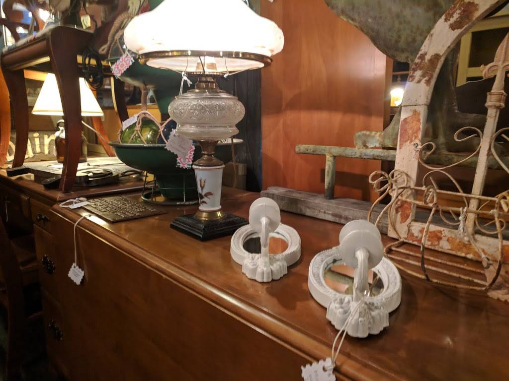 The Vault Antiques & Treasures | 1583 W Sylvania Ave, Toledo, OH 43612, USA | Phone: (419) 478-4926