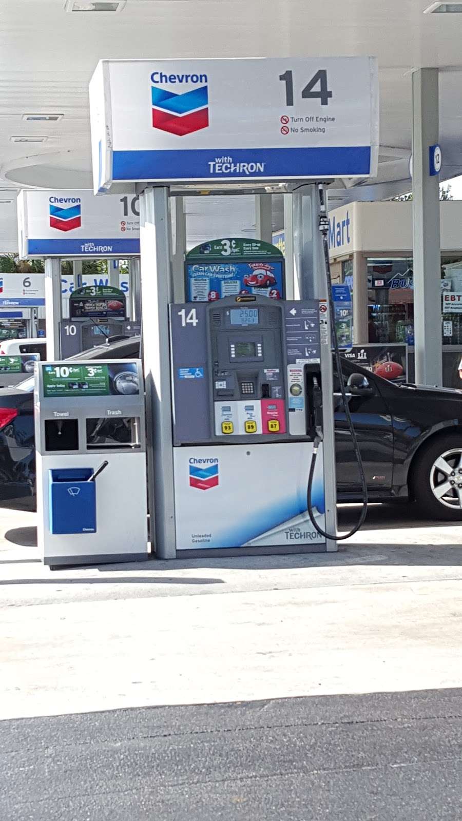 Chevron Riviera Beach | 4128 W Blue Heron Blvd, Riviera Beach, FL 33404, USA | Phone: (954) 415-8335