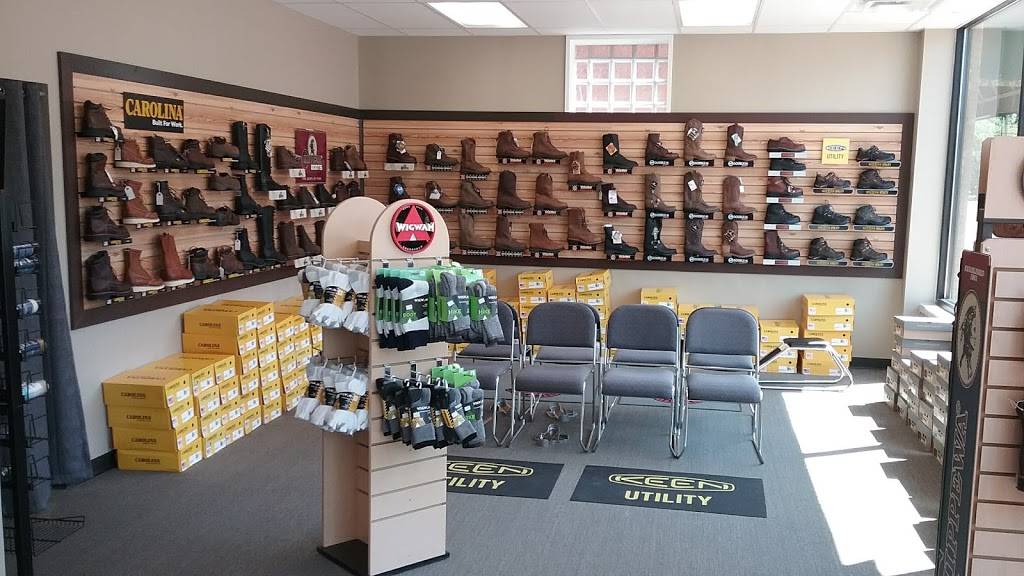 Hampton Shoe & Repair | 5916 Hampton Ave, St. Louis, MO 63109 | Phone: (314) 481-7346