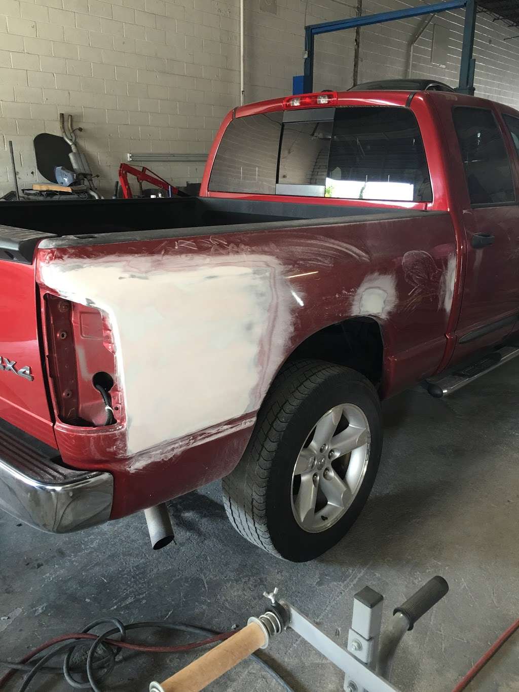 Comer Auto Body Shop | 7591 Commerce Ln, Clinton, MD 20735, USA | Phone: (301) 749-5433