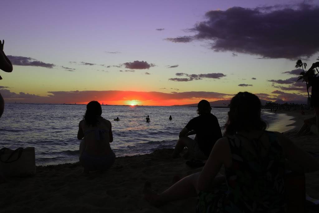 Flute a la Harpe | Kalakaua Ave, Honolulu, HI 96815, USA | Phone: (808) 735-6813