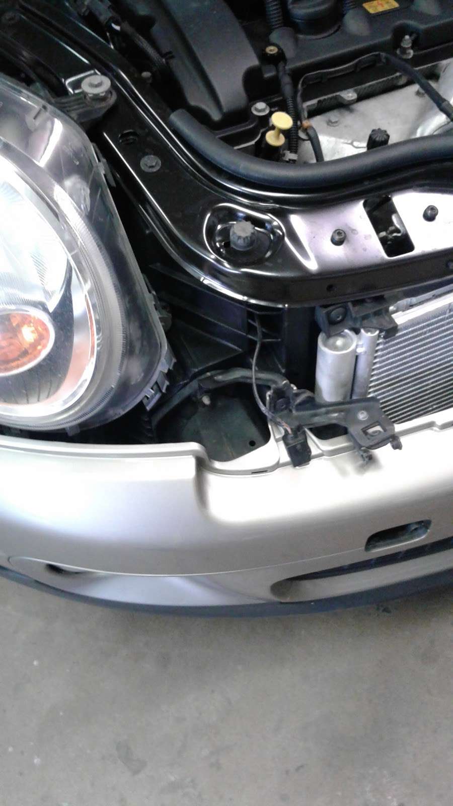 Phils Collision Center | 1530 Lincoln Hwy, Schererville, IN 46375 | Phone: (219) 322-3363