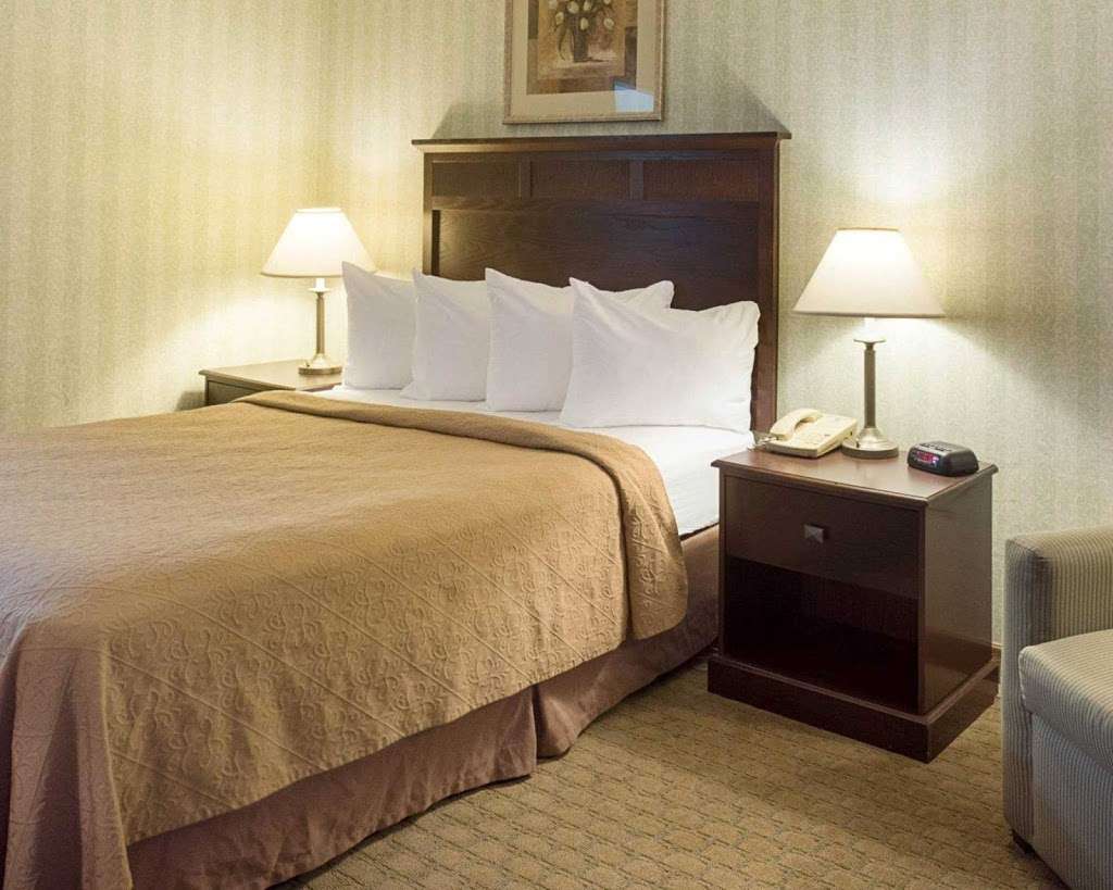 Quality Inn Fredericksburg near Historic Downtown | 543 Warrenton Rd, Fredericksburg, VA 22406 | Phone: (540) 373-0000