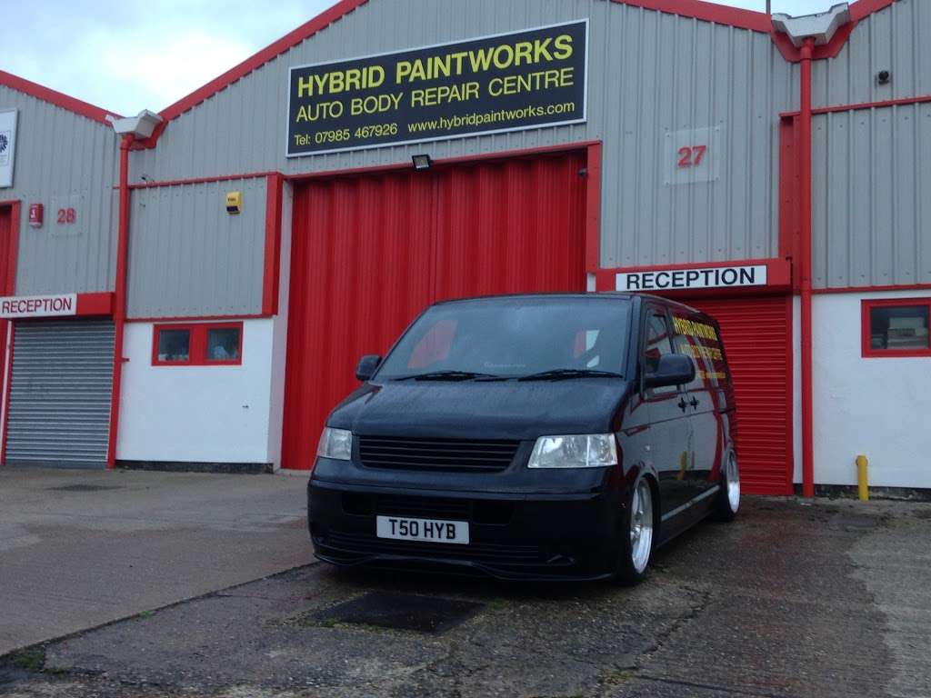 hybridpaintworks | 27 Burnt Mill, Harlow CM20 2HU, UK | Phone: 07985 467926