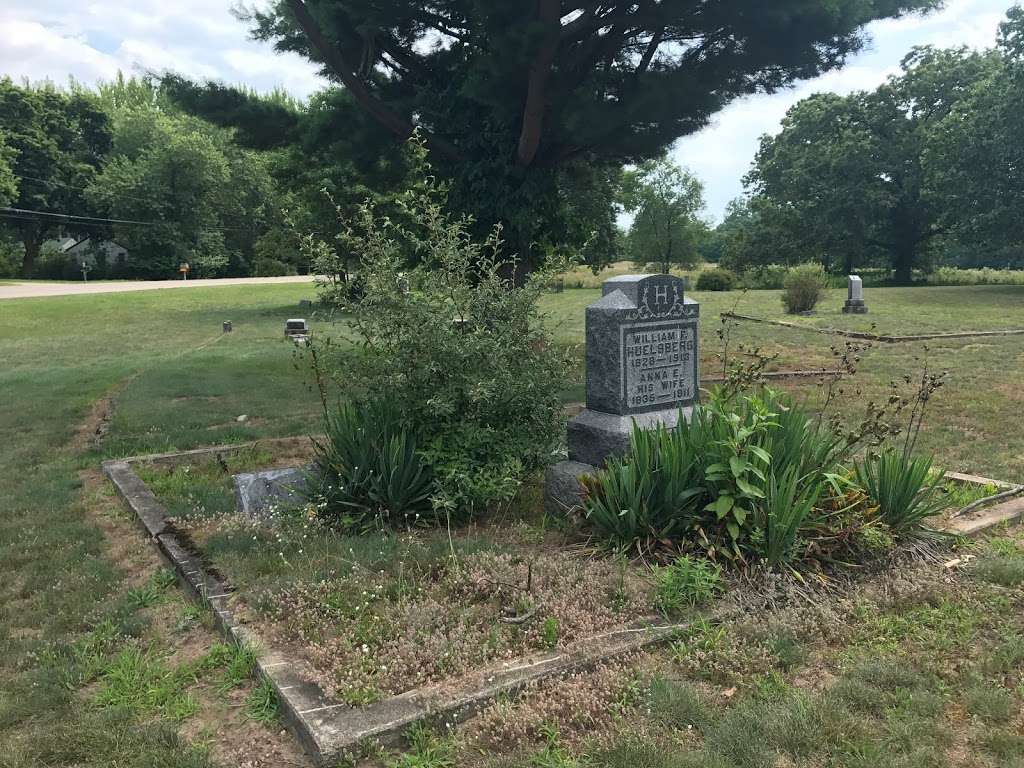 Highland Cemetery | St Joseph, MI 49085, USA | Phone: (269) 983-6325