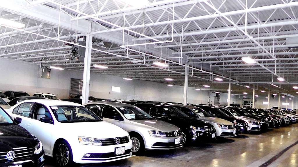Kelly Volkswagen | 72 Andover St Route 114, Danvers, MA 01923, USA | Phone: (978) 774-8000