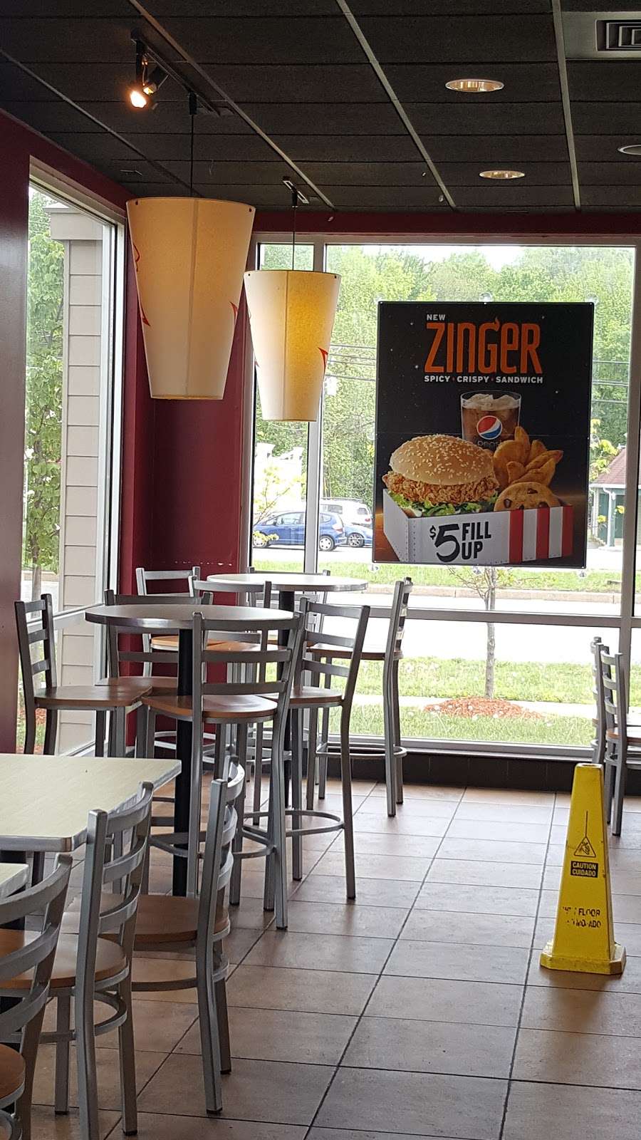 KFC | 302 Canberra Way, Bryans Road, MD 20616, USA | Phone: (301) 375-6186