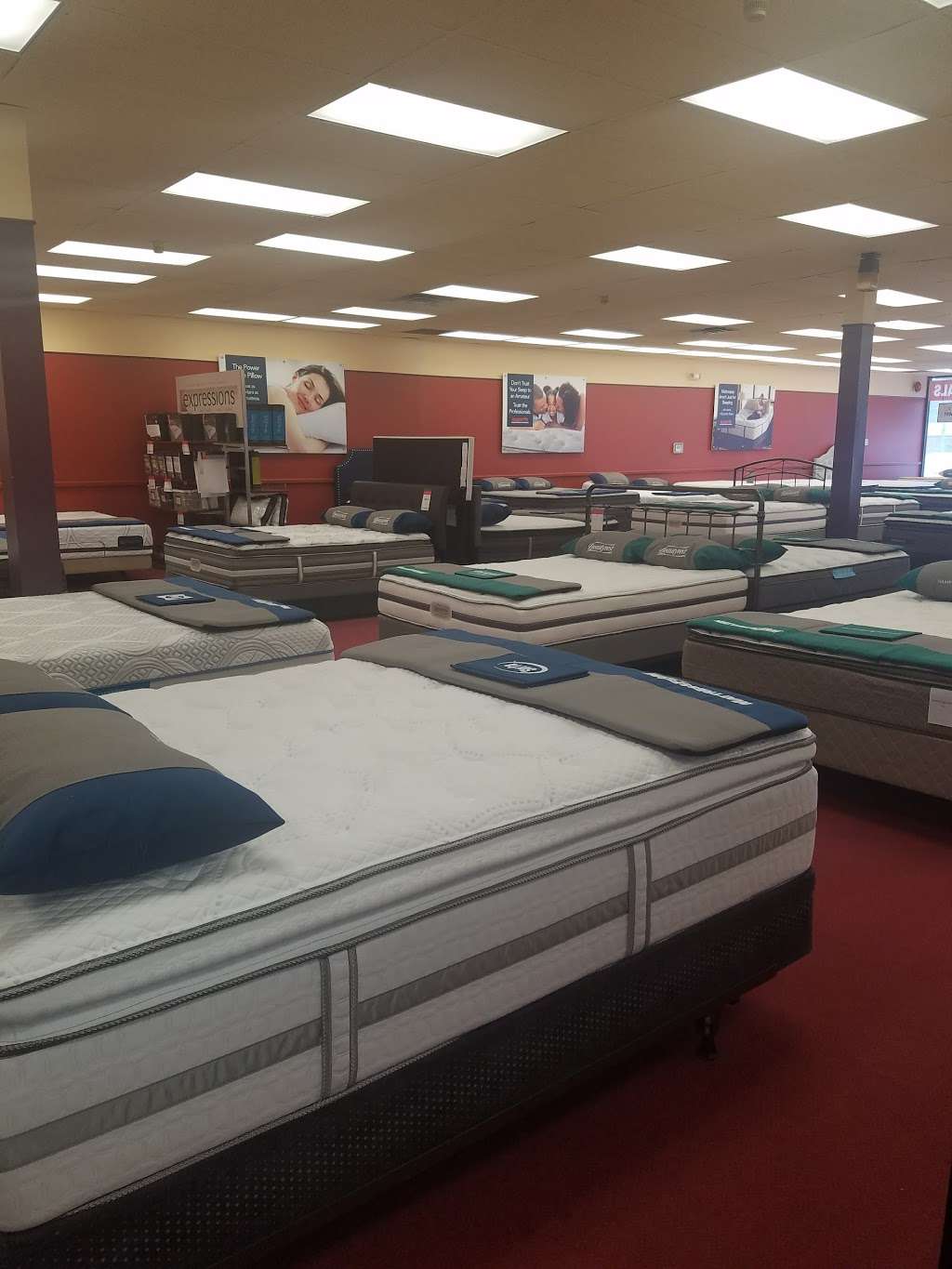 Mattress Firm Yonkers Colonial Heights | 2357 Central Park Ave, Yonkers, NY 10710, USA | Phone: (914) 395-3982