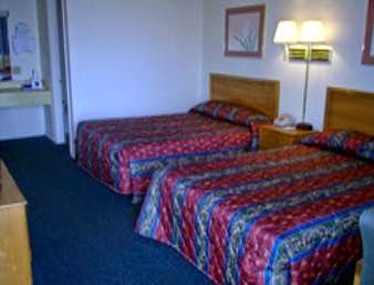 Interstate Motel Rensselaer | 8530 IN-114, Rensselaer, IN 47978, USA | Phone: (219) 866-4164