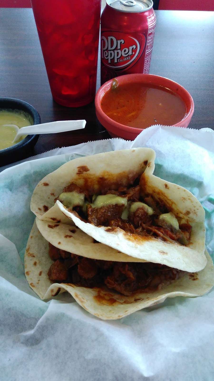 Taqueria Laredo | 311 Patton St, Houston, TX 77009, USA | Phone: (713) 695-0504