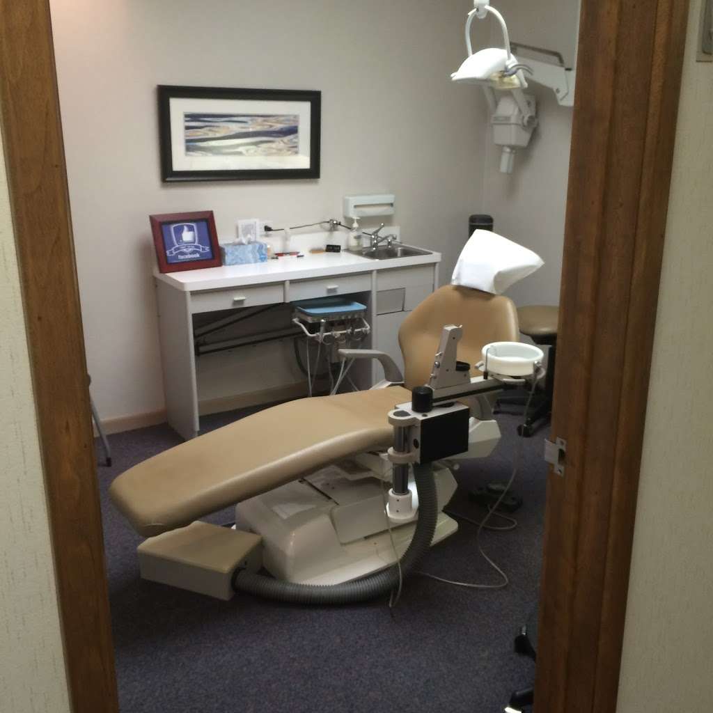 Greenwood Dental Care of Waukegan | 609 W Greenwood Ave #1E, Waukegan, IL 60087, USA | Phone: (847) 244-9000