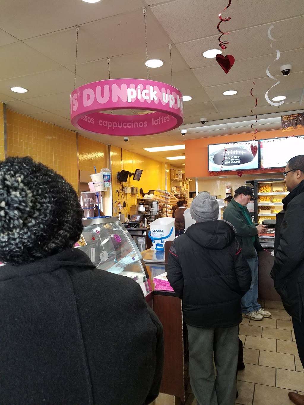 Dunkin Donuts | 6550 West U.S. Highway 6, Portage, IN 46368, USA | Phone: (219) 763-4400