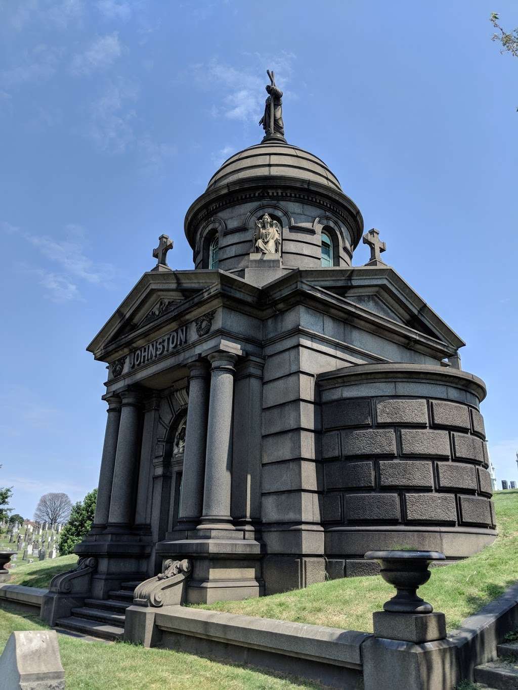 Johnston Mausoleum | Maspeth, NY 11378 | Phone: (718) 786-8000