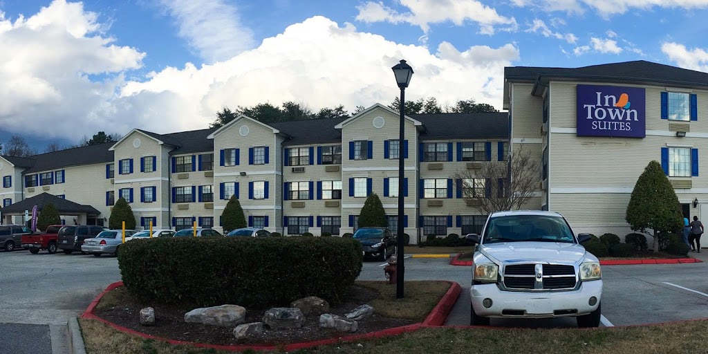 InTown Suites Extended Stay High Point NC | 2860 N Main St, High Point, NC 27265, USA | Phone: (336) 886-5665