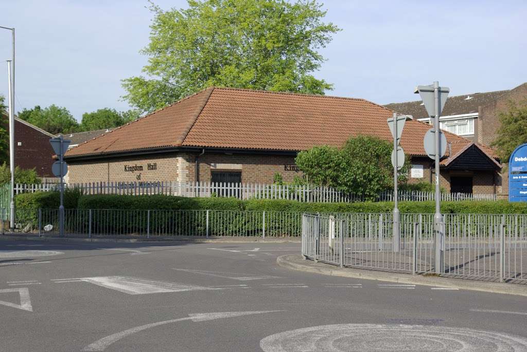 Kingdom Hall of Jehovahs Witnesses | Willingale Rd, Loughton IG10 2DE, UK | Phone: 020 8508 0860