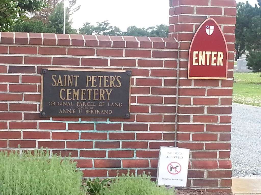 Saint Peters Episcopal Cemetery | 660 Pilottown Rd, Lewes, DE 19958, USA | Phone: (302) 645-8479