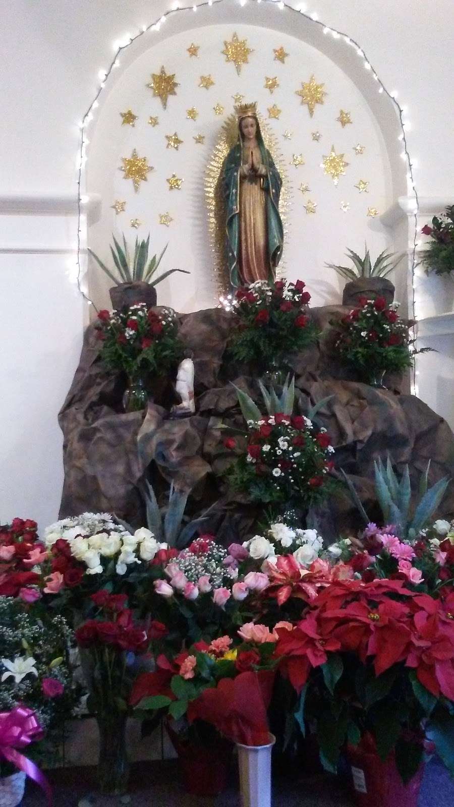 The Holy Name of Jesus Parish - Columbia St | 1205 Columbia St, Redlands, CA 92374, USA | Phone: (909) 793-2469