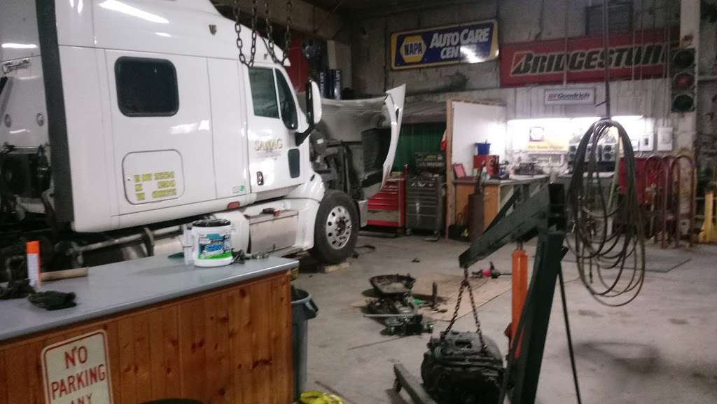 American Truck Repair & Wash | 3072 IL-71, Ottawa, IL 61350, USA | Phone: (815) 431-9966