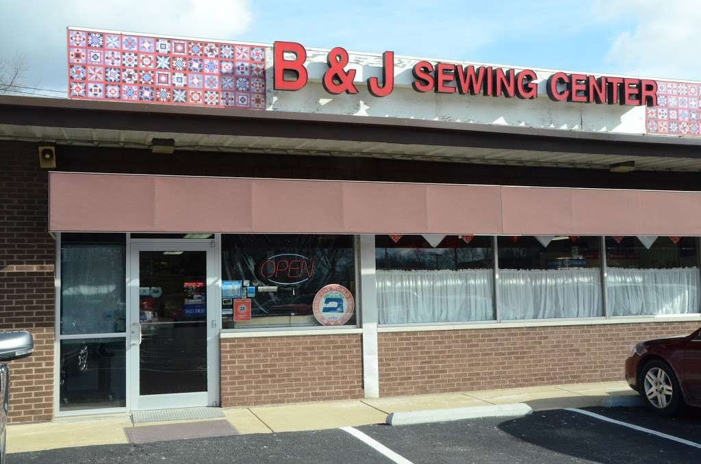 B & J Sewing Center | 616 S Main St, Bourbonnais, IL 60914, USA | Phone: (815) 937-9955