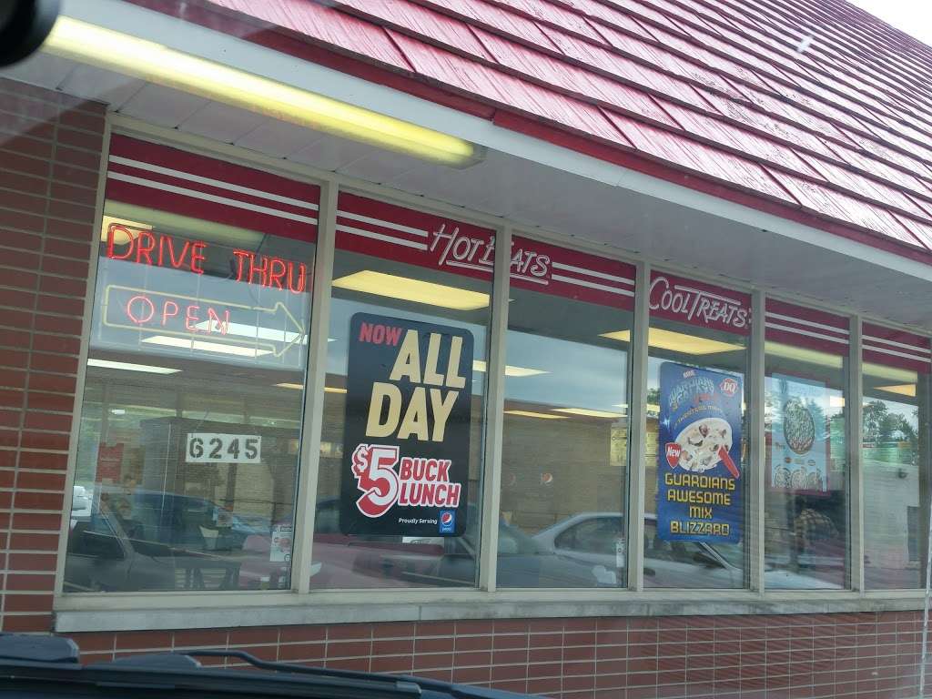Dairy Queen | 6245 E Washington St, Indianapolis, IN 46219, USA | Phone: (317) 357-1141