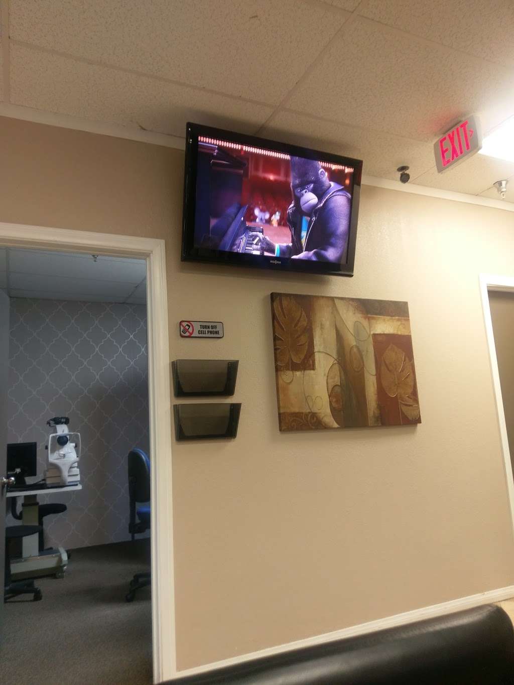 Vision Express Optometry | 15923 Bear Valley Road B-100, Hesperia, CA 92345, USA | Phone: (760) 949-6363