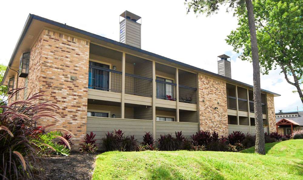 Cambury Place Apartments | 13725 Cambury Dr, Houston, TX 77014 | Phone: (281) 746-6696