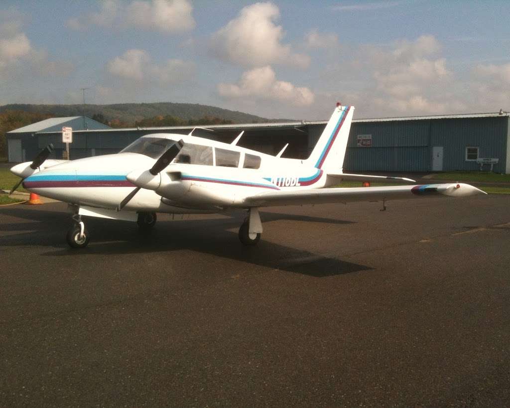 Arner Flying Service Inc | 2321 Mahoning Dr E, Lehighton, PA 18235 | Phone: (570) 386-2330