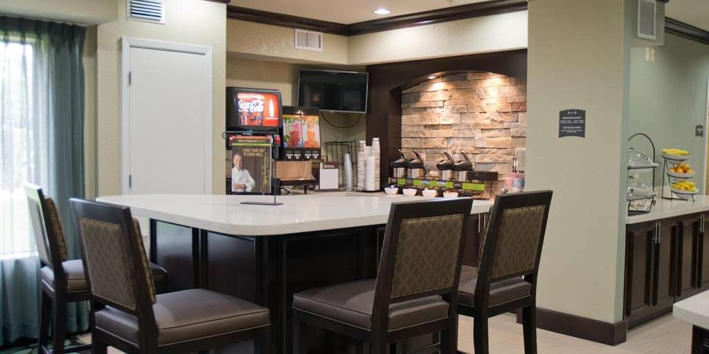 Staybridge Suites Houston Willowbrook - Hwy 249 | 18828 TX-249, Houston, TX 77070, USA | Phone: (281) 897-8868