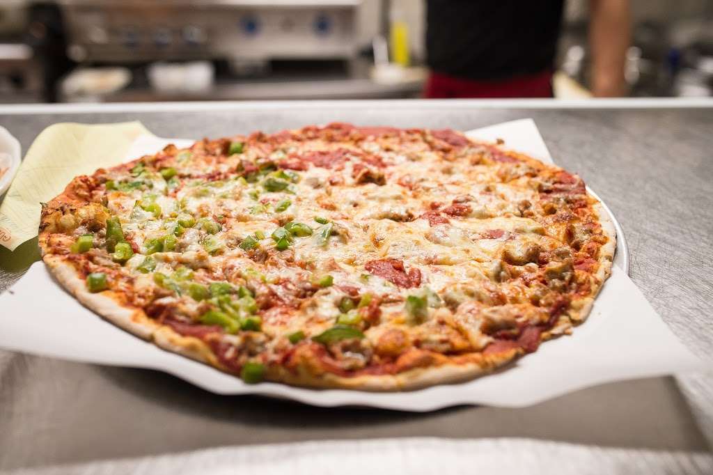 Ruffolos Special Pizza 2 | 3931 45th St, Kenosha, WI 53144, USA | Phone: (262) 764-2500