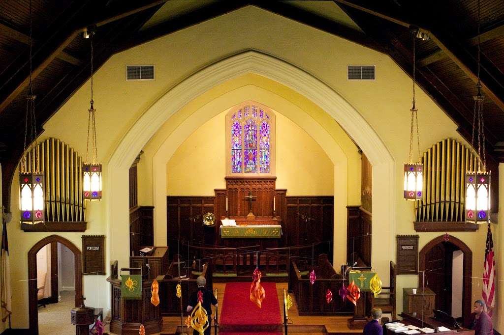 Holy Trinity Lutheran Church | 196 Woodbine Ave, Narberth, PA 19072, USA | Phone: (610) 664-5503