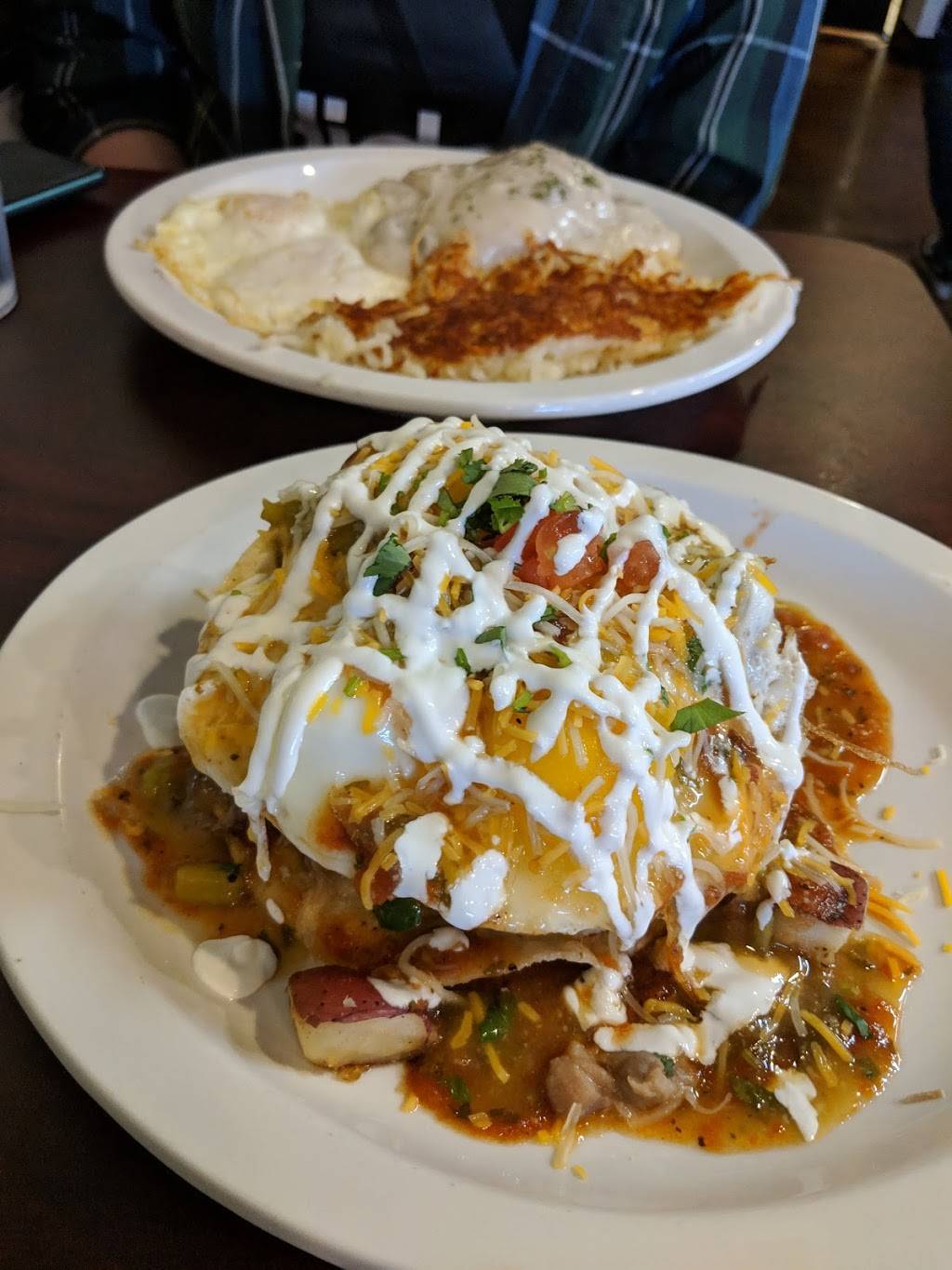 The Crowned Egg | 911 S Lindsay Rd B 106, Gilbert, AZ 85296, USA | Phone: (480) 892-4327