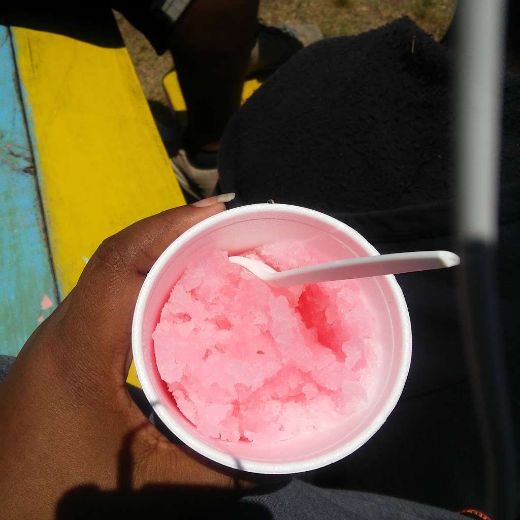 Pelicans Snoballs: Statesville Rd. | 5639 Statesville Rd, Charlotte, NC 28269 | Phone: (704) 615-4803