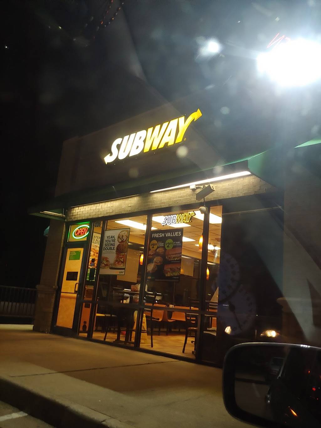 Subway | 107 North Cedar Ridge Rd Suite 136, Duncanville, TX 75116 | Phone: (972) 296-7111