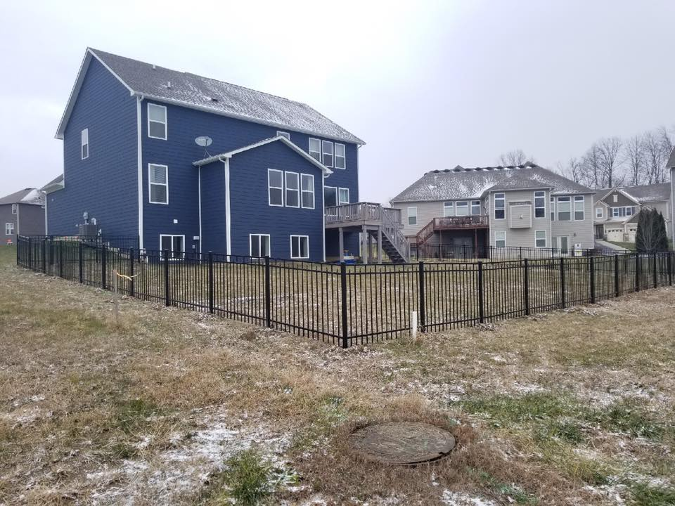 Fence Boss LLC | 3700 W 700 N #1, Columbus, IN 47201 | Phone: (812) 343-6712